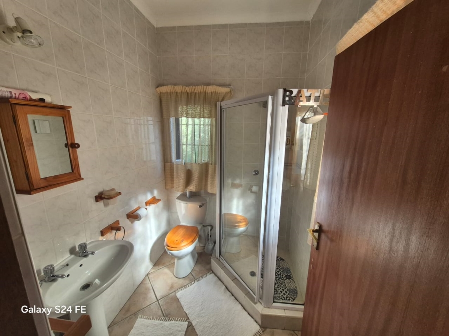 5 Bedroom Property for Sale in Cashan North West